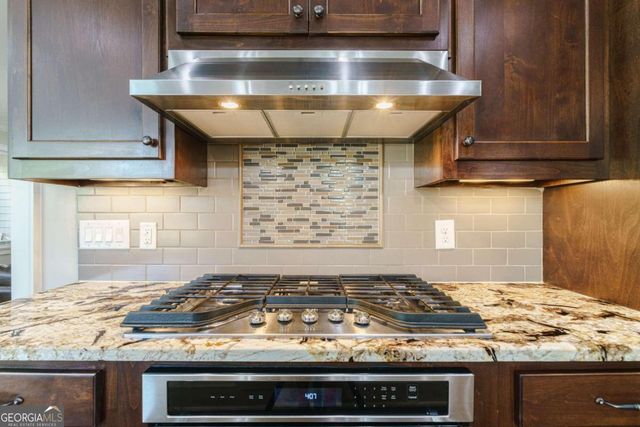 1303 Oconee Springs Drive, Statham, GA 30666