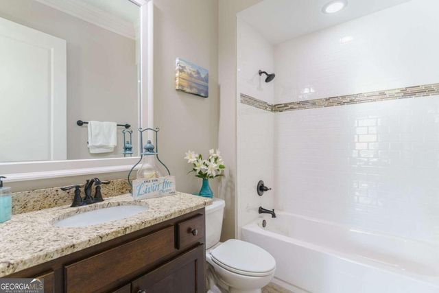 1303 Oconee Springs Drive, Statham, GA 30666