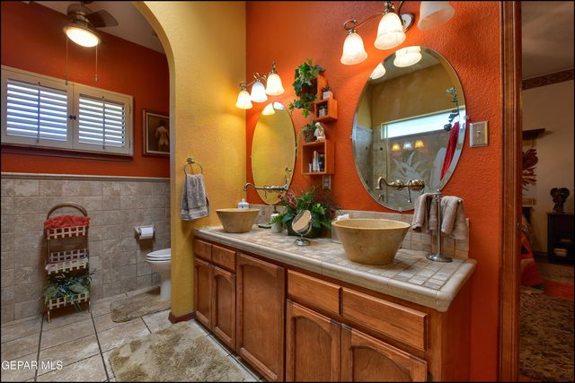 11455 Ed Merrins Dr Drive, El Paso, TX 79936