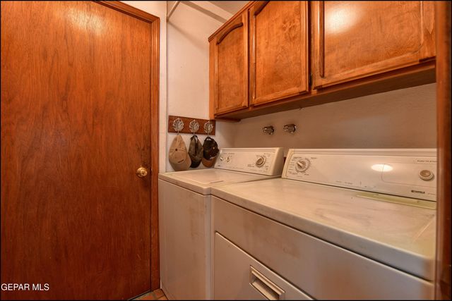 11455 Ed Merrins Dr Drive, El Paso, TX 79936