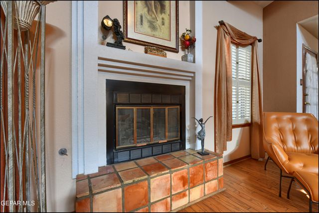 11455 Ed Merrins Dr Drive, El Paso, TX 79936