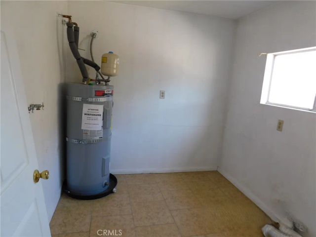 7491 Sherman Hoyt, 29 Palms, CA 92277