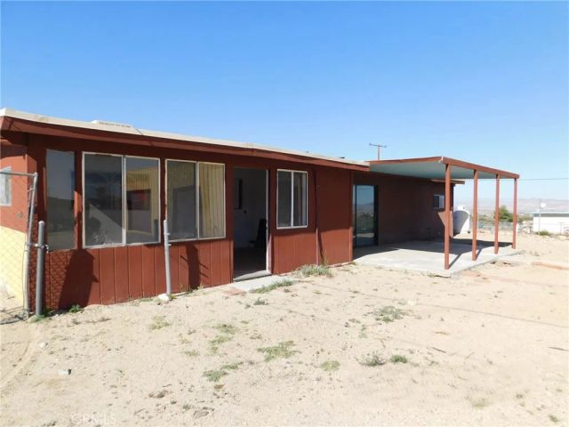 7491 Sherman Hoyt, 29 Palms, CA 92277