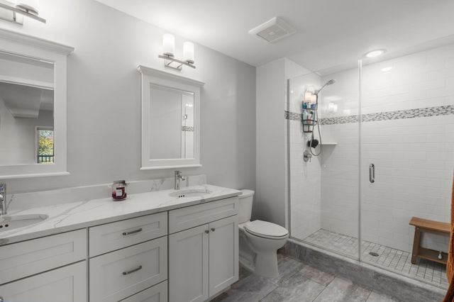 131 Eliot St 204, Milton, MA 02186