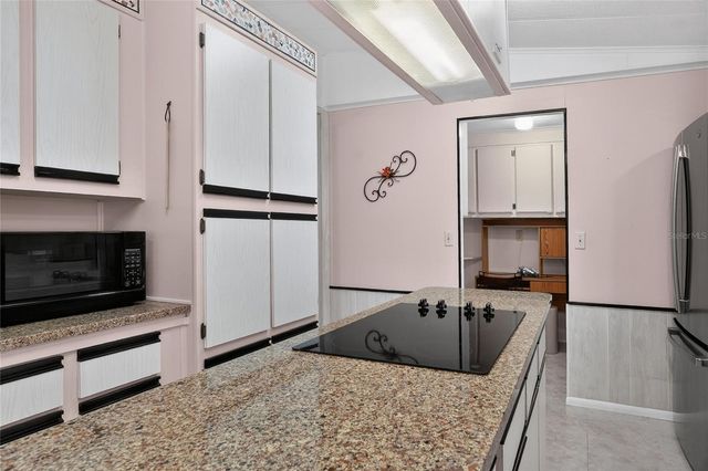 2055 S FLORAL AVENUE 246, Bartow, FL 33830