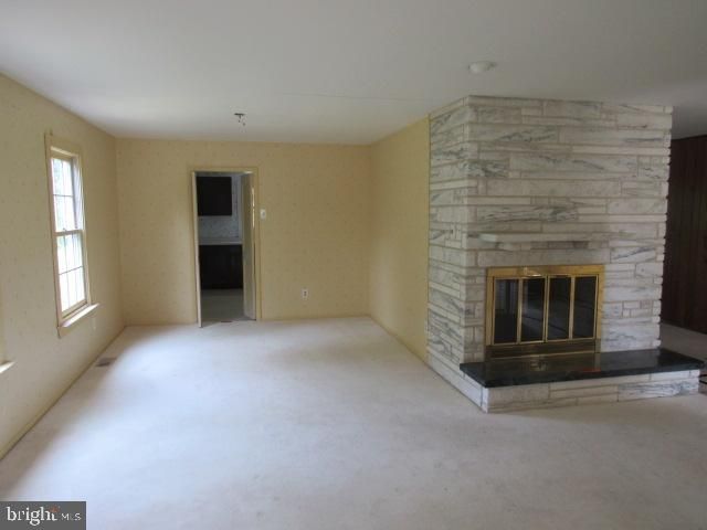 54 ARBOR MEADOW DR, Sicklerville, NJ 08081