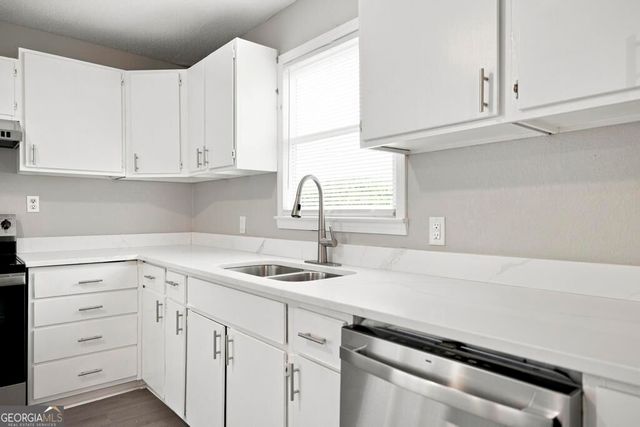 1662 Downing Circle, Macon, GA 31206