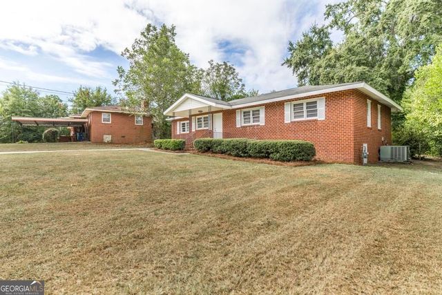 1662 Downing Circle, Macon, GA 31206