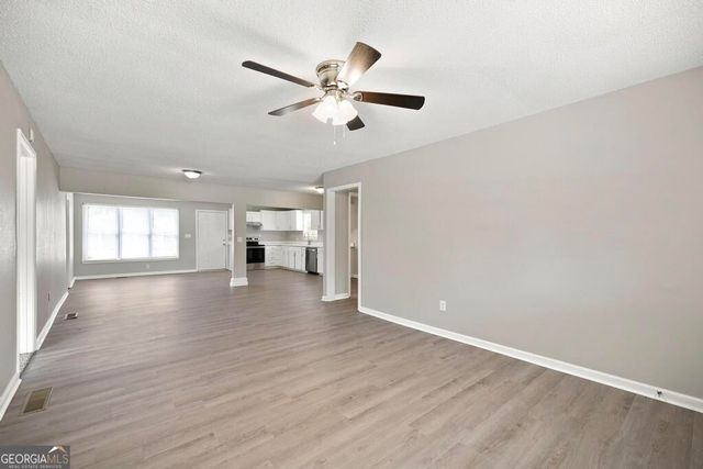 1662 Downing Circle, Macon, GA 31206