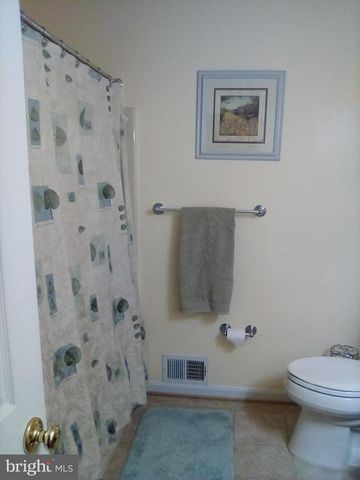 5325 WILDLIFE PL, Pomfret, MD 20675