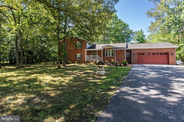 5325 WILDLIFE PL, Pomfret, MD 20675