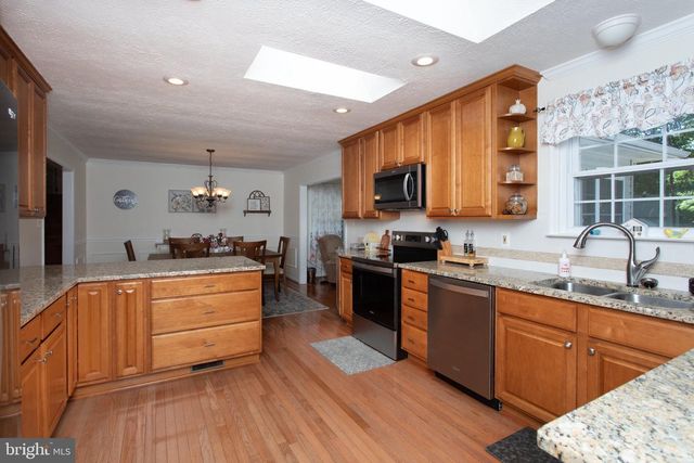 5325 WILDLIFE PL, Pomfret, MD 20675