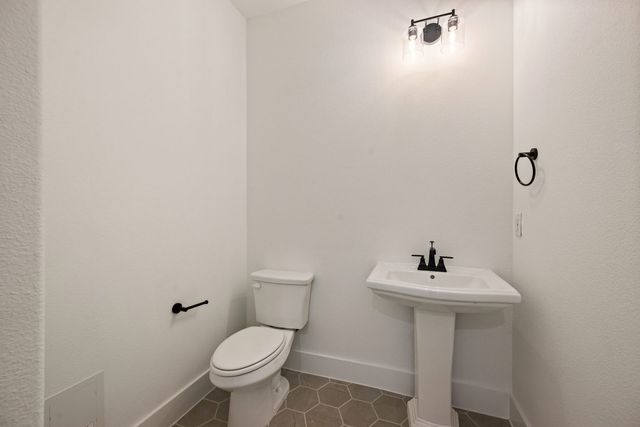 4513 Lamplights Drive, Celina, TX 75078