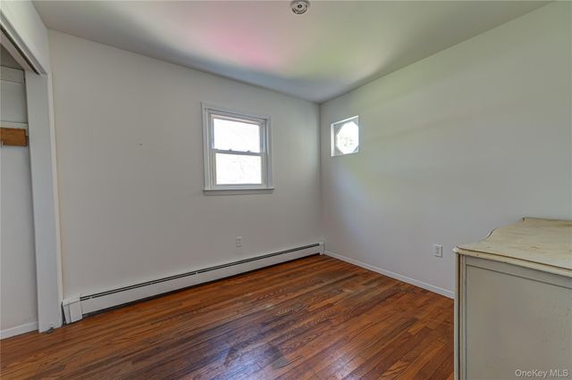 6200 New Suffolk Avenue, Mattituck, NY 11952