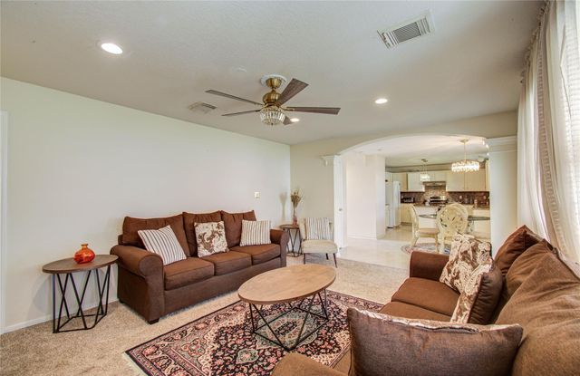 3219 Leila Oaks Drive, Houston, TX 77082