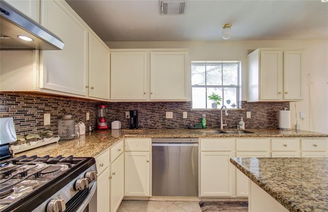 3219 Leila Oaks Drive, Houston, TX 77082