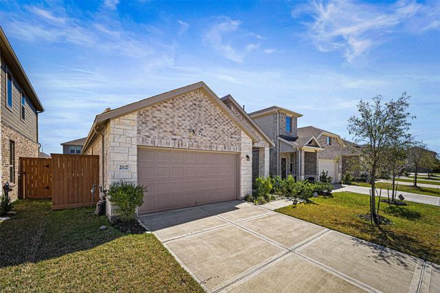 21127 Dolphin Bay Lane, Cypress, TX 77433