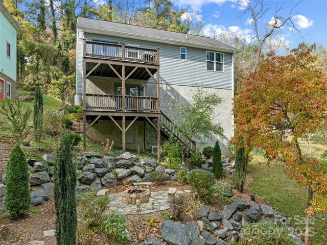 73 Honeysuckle Lane, Asheville, NC 28806