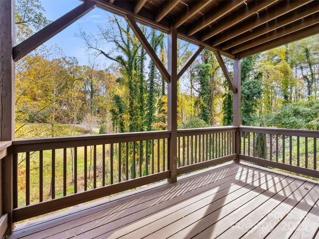 73 Honeysuckle Lane, Asheville, NC 28806