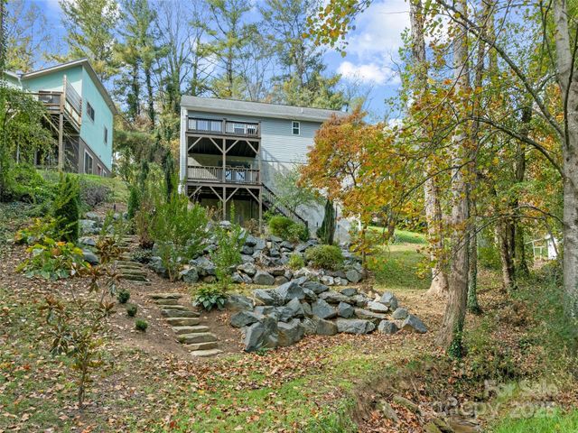 73 Honeysuckle Lane, Asheville, NC 28806