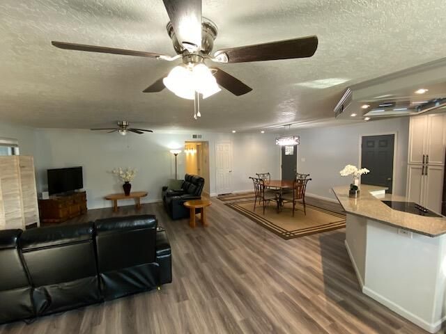 12009 ELVIN Place NE, Albuquerque, NM 87112