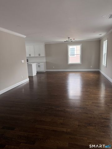 281 Harriet Street 281, Bridgeport, CT 06608