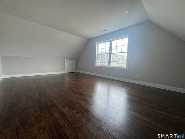 281 Harriet Street 281, Bridgeport, CT 06608
