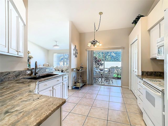 5714 WATER OAK LANE, Mulberry, FL 33860