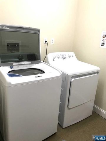 237-241 Closter Dock Road 5, Closter, NJ 07624