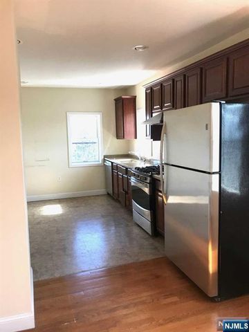 237-241 Closter Dock Road 5, Closter, NJ 07624