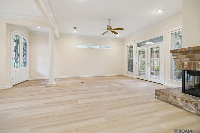 5839 Glen Cove Dr, Baton Rouge, LA 70809