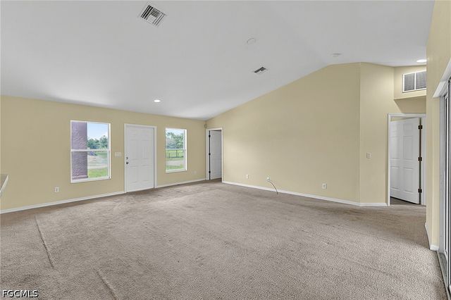 2909 38th ST SW, Lehigh Acres, FL 33976