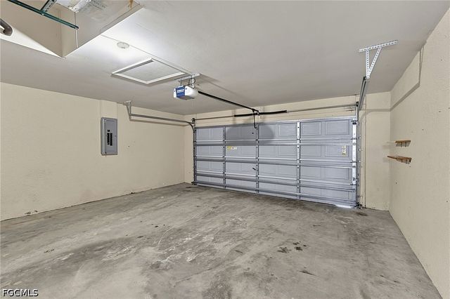 2909 38th ST SW, Lehigh Acres, FL 33976