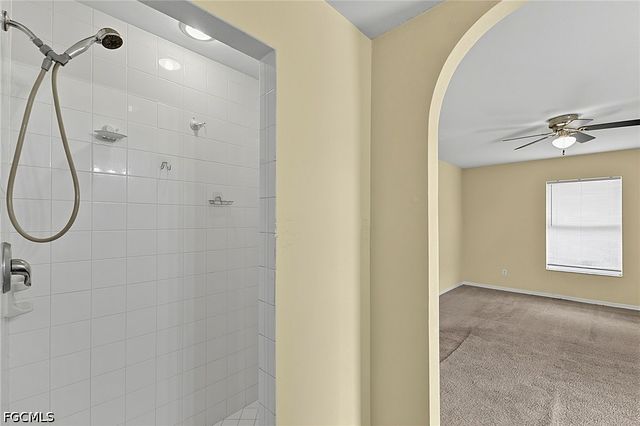 2909 38th ST SW, Lehigh Acres, FL 33976