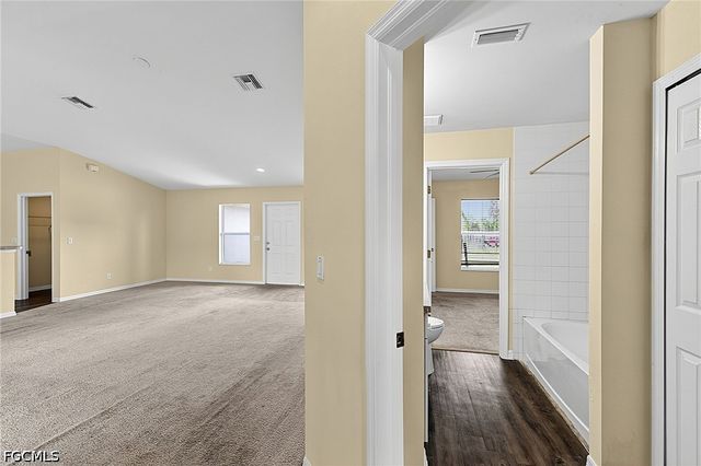 2909 38th ST SW, Lehigh Acres, FL 33976