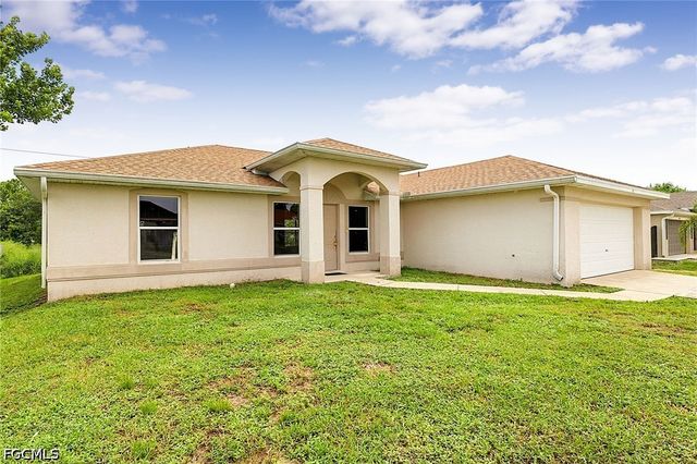2909 38th ST SW, Lehigh Acres, FL 33976