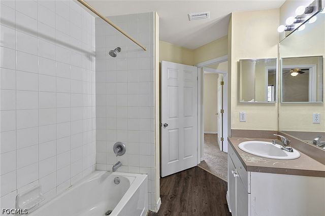 2909 38th ST SW, Lehigh Acres, FL 33976