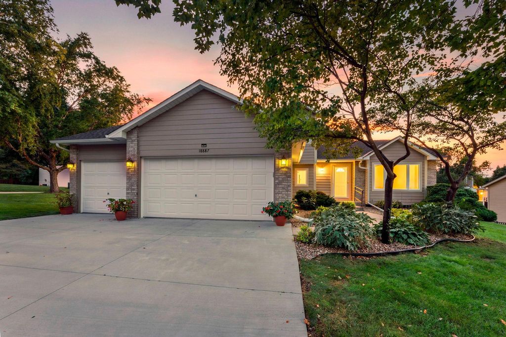 18887 Elgin Avenue, Farmington, MN 55024 — exterior