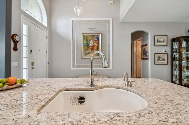 521 WESTON PLACE, Debary, FL 32713