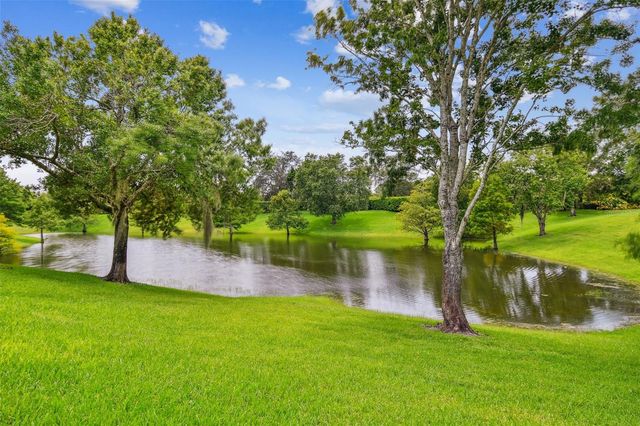 521 WESTON PLACE, Debary, FL 32713