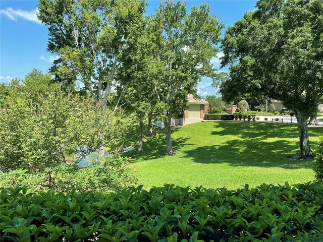 521 WESTON PLACE, Debary, FL 32713