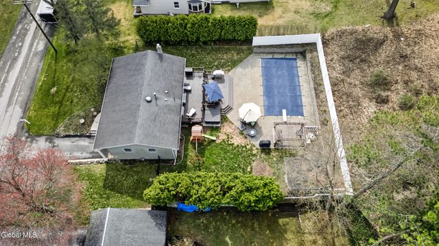 3 Woodside Court, North Greenbush, NY 12198