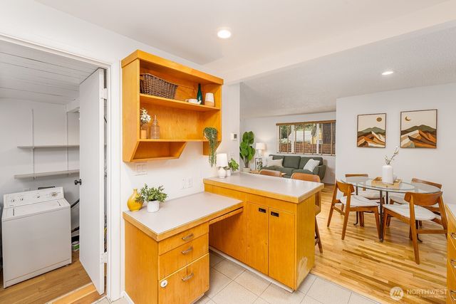 13734 Stone Avenue N, Seattle, WA 98133