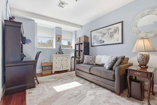 440 Commercial Street 502, Boston, MA 02109