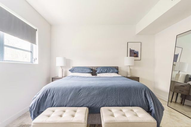 2404 NE Ne 33rd Ave Avenue 4, Fort Lauderdale, FL 33305