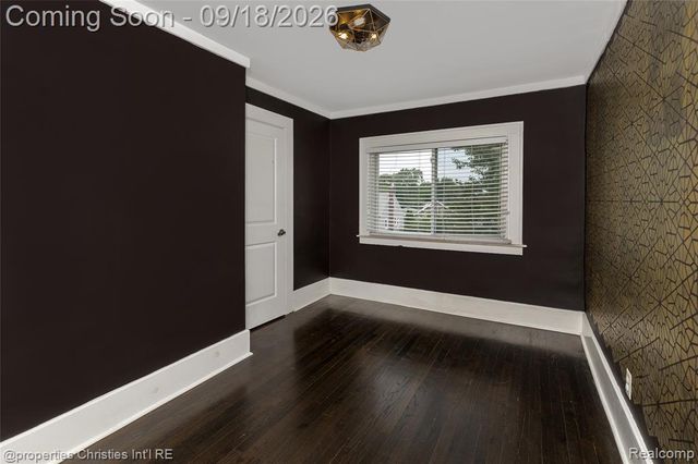 800 Jewell Street, Ferndale, MI 48220