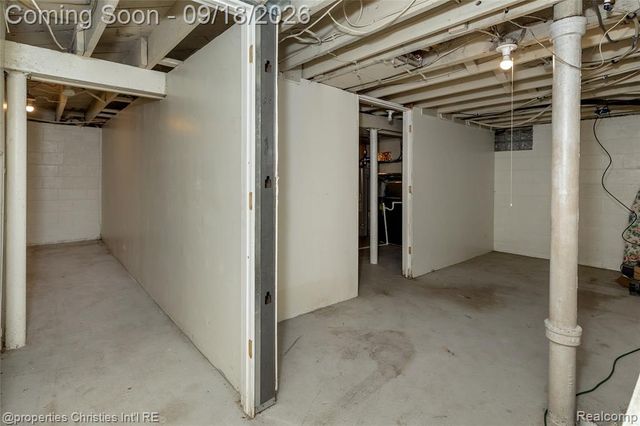 800 Jewell Street, Ferndale, MI 48220