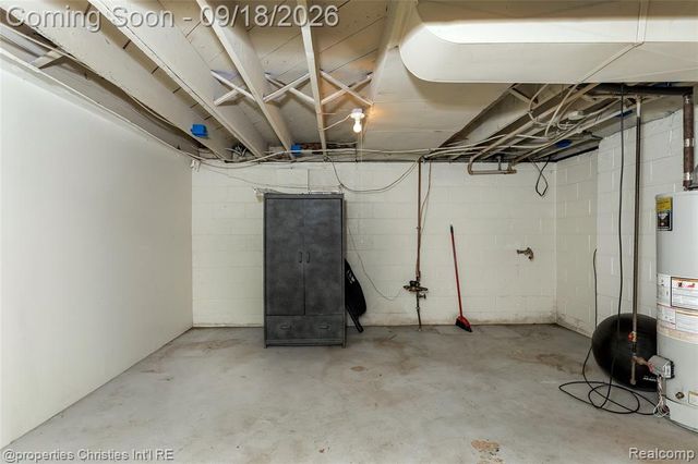 800 Jewell Street, Ferndale, MI 48220