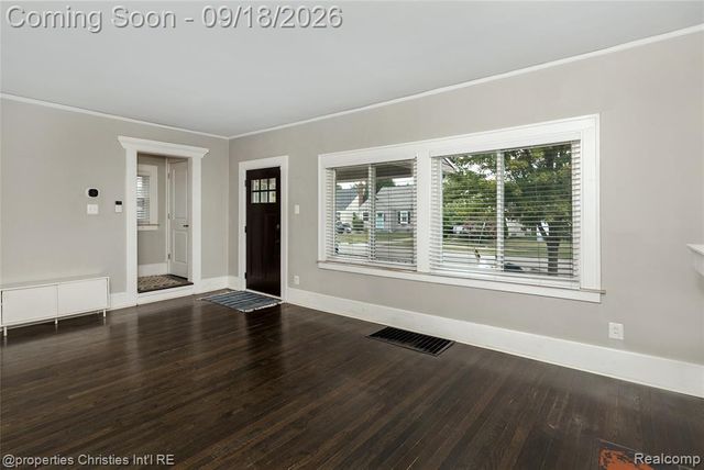 800 Jewell Street, Ferndale, MI 48220