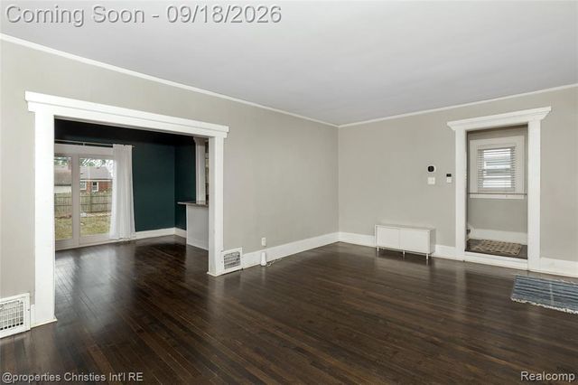 800 Jewell Street, Ferndale, MI 48220